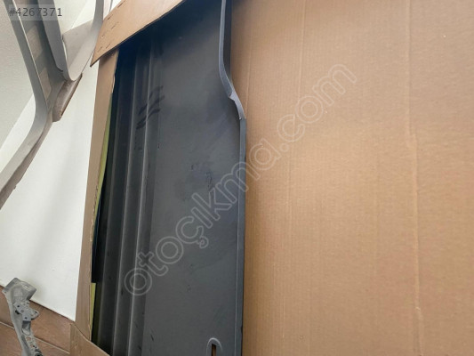 Ford Connect sag ön kapı sacı 2T14V20204AP  2017 model